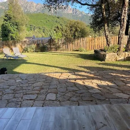Chalet Accueillant Avec Parking شاليه *